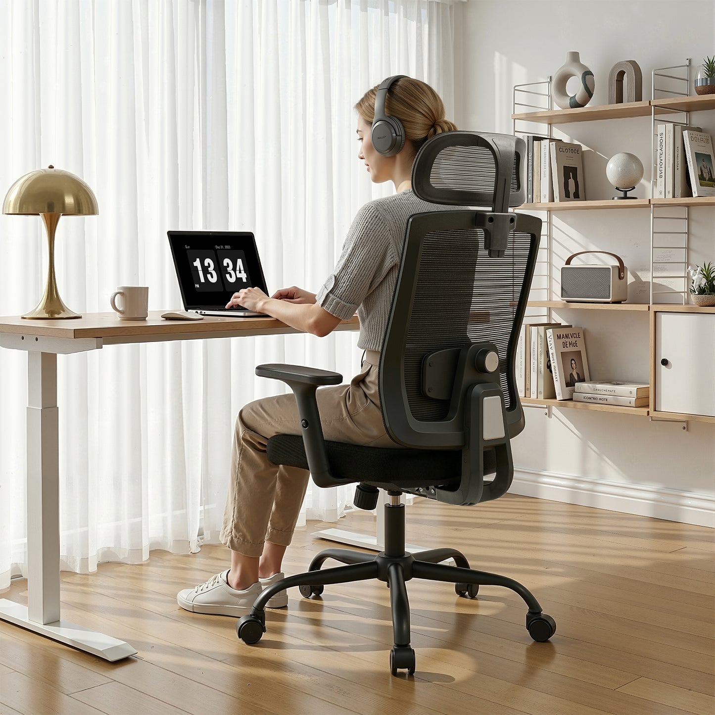 Walsunny Ergonomic Mesh Office Chair with Adjustable Headrest, Breathable High Back Mesh Computer Desk Chair with 360°Swivel Rolling Wheels, suitable for Home Office Workspace